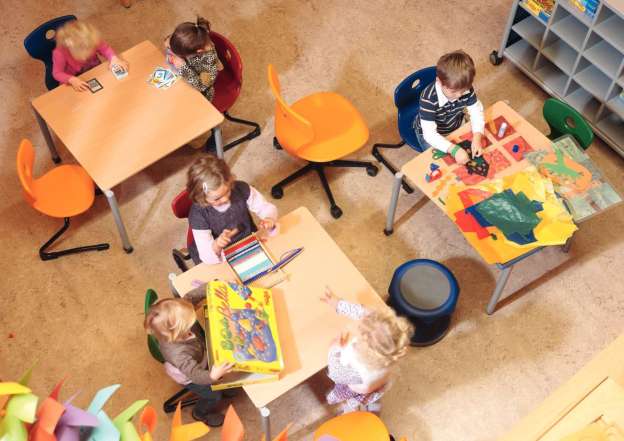 Stackable lightweight table.