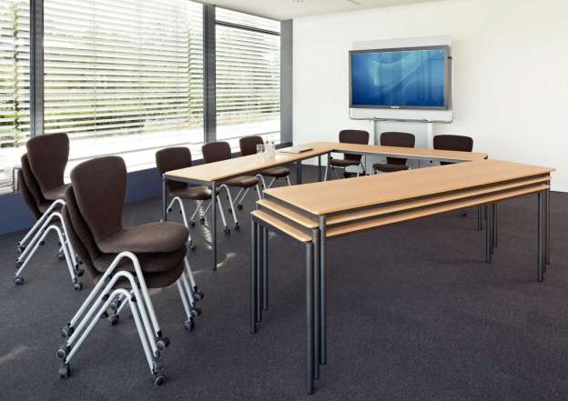 Flexible space furniture made easy.